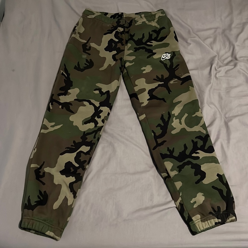 Nike Sb Camouflage Sweatpants